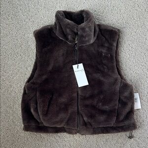 Thread & Supply Mink Faux Fur Vest Fuzzy Chocolate Brown Women’s Size Small NEW